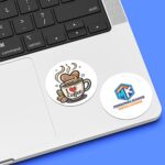 Adesivos personalizados com corte especial, impressão colorida e acabamento resistente para embalagens, brindes ou decoração